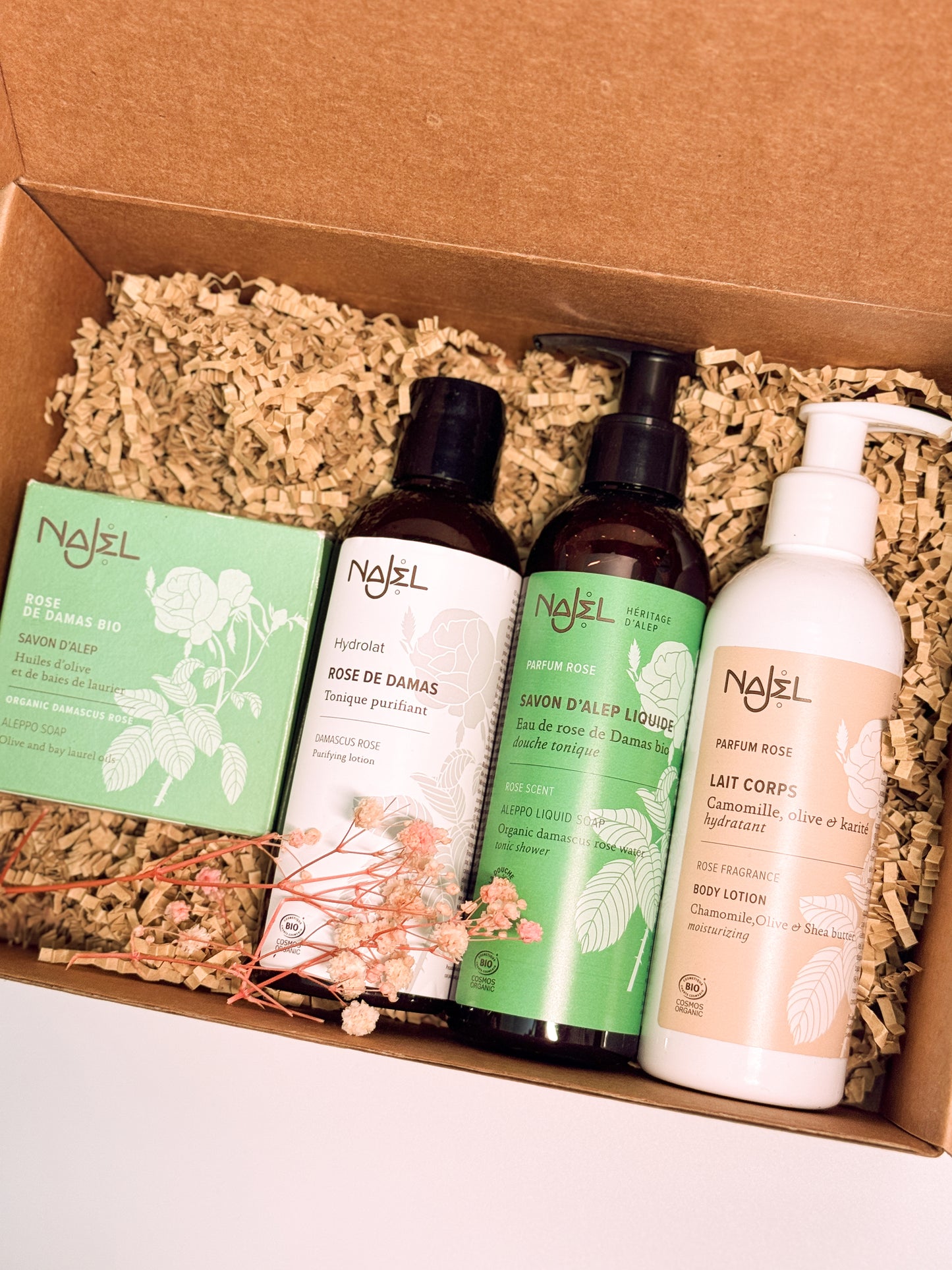 Najel Organic The Queen Of Roses Giftbox