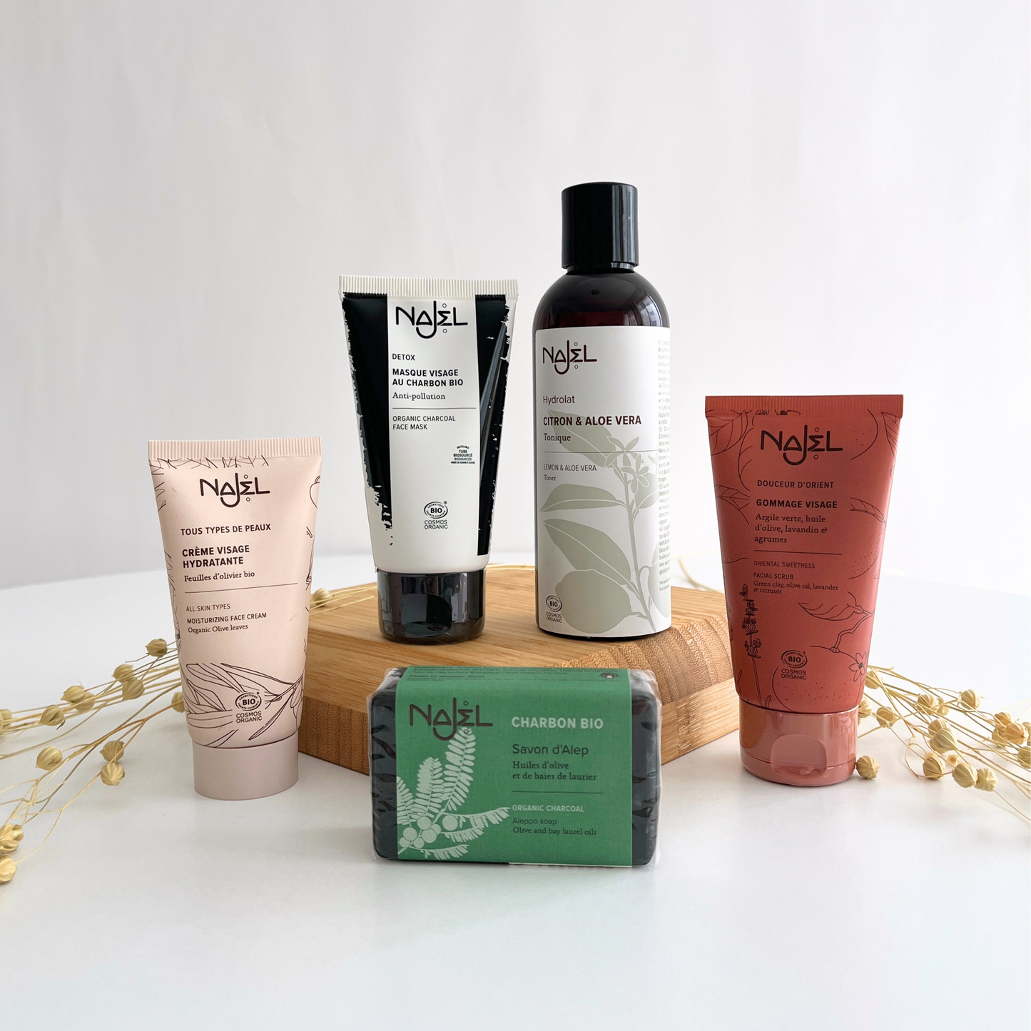 ناجل العضوية أساسيات العناية بالبشرة التخلص من السموم Giftbox