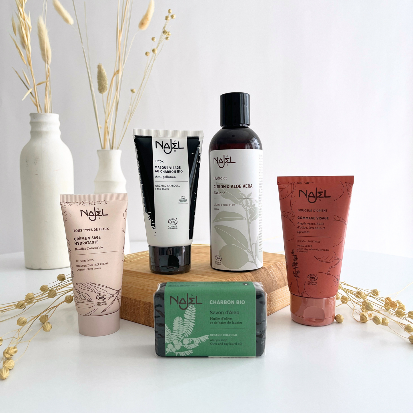 ناجل العضوية أساسيات العناية بالبشرة التخلص من السموم Giftbox