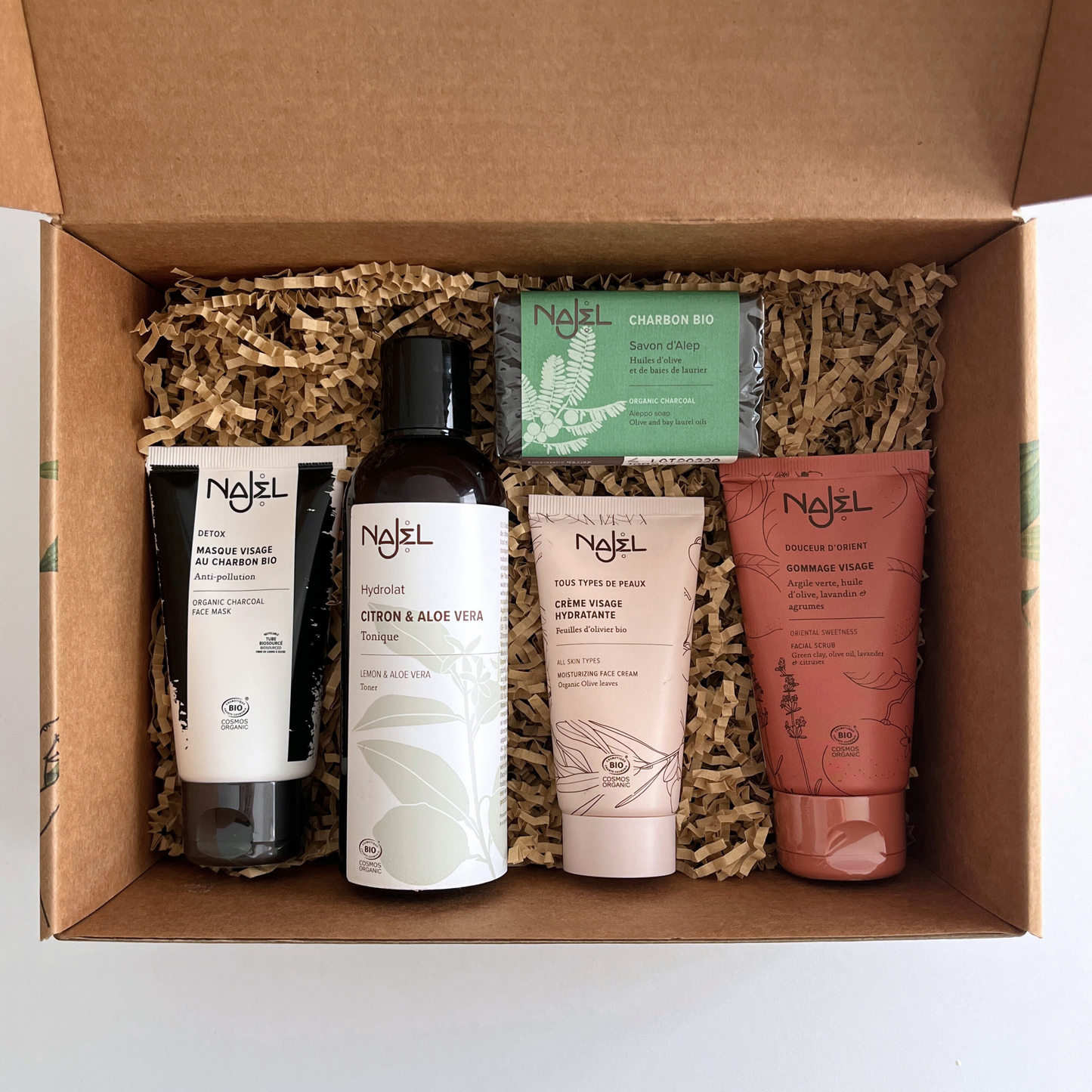 ناجل العضوية أساسيات العناية بالبشرة التخلص من السموم Giftbox