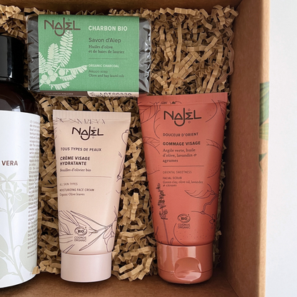 ناجل العضوية أساسيات العناية بالبشرة التخلص من السموم Giftbox